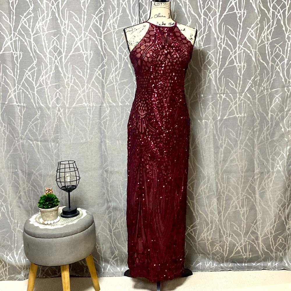 Red (Burgundy) colored woman’s dress. The Size is 4P.  “Night way Collection”